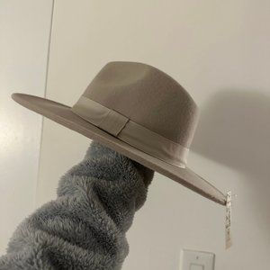 Madewell x Biltmore® Shaped Felt Hat  - Taupe/Light Gray (NWT)